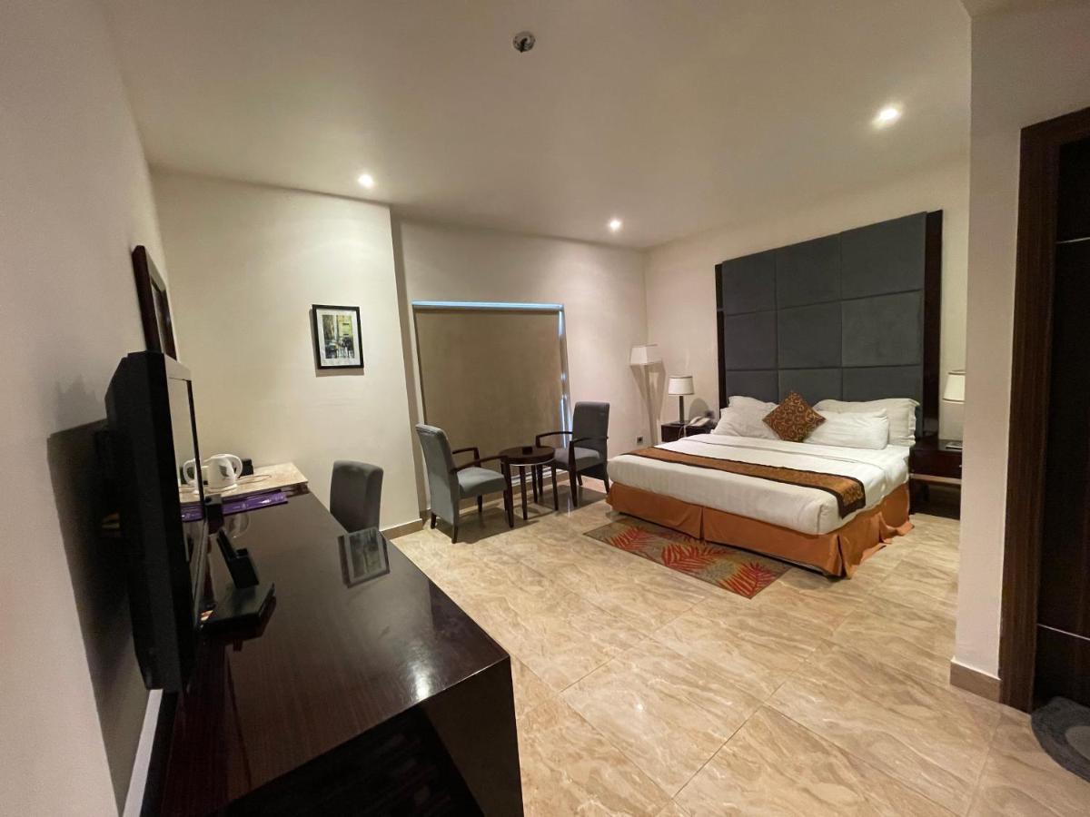 Central Boutique Hotel Moradabad Exterior foto