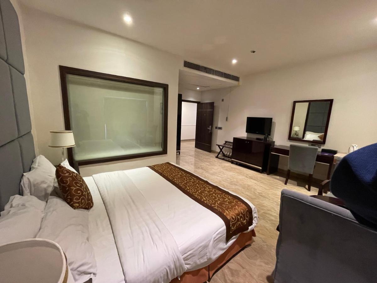 Central Boutique Hotel Moradabad Exterior foto